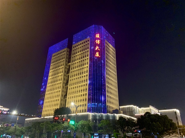 扬州市扬子江路亮化工程